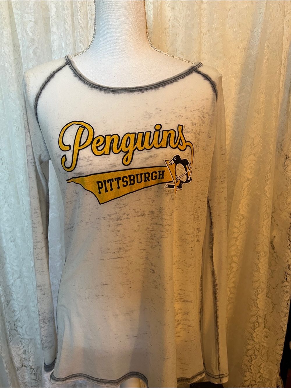 Pittsburgh Penguins Long Sleeve Top